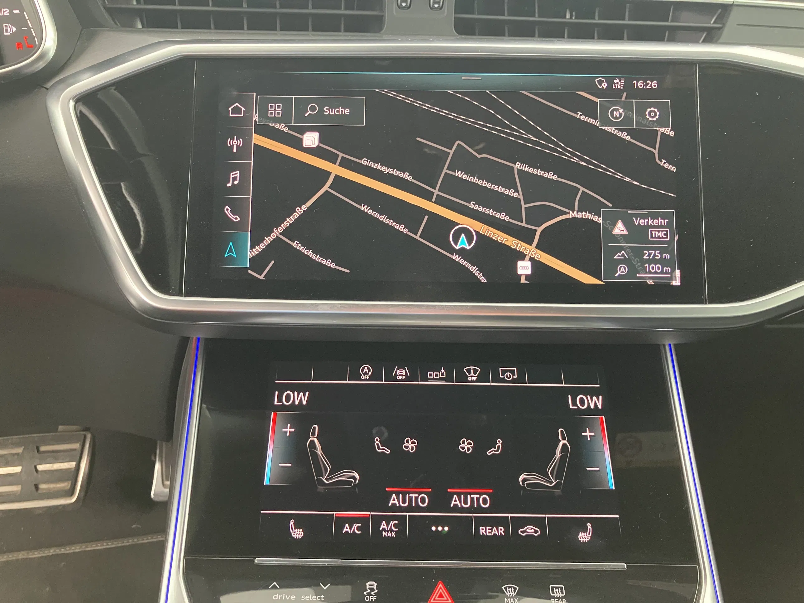 Audi A6 Avant 40 2.0 TDI quattro sport | Bild 13 von 31