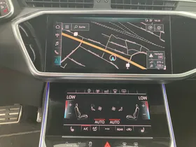 Audi A6 Avant 40 2.0 TDI quattro sport | Thumbnail 13 von 31