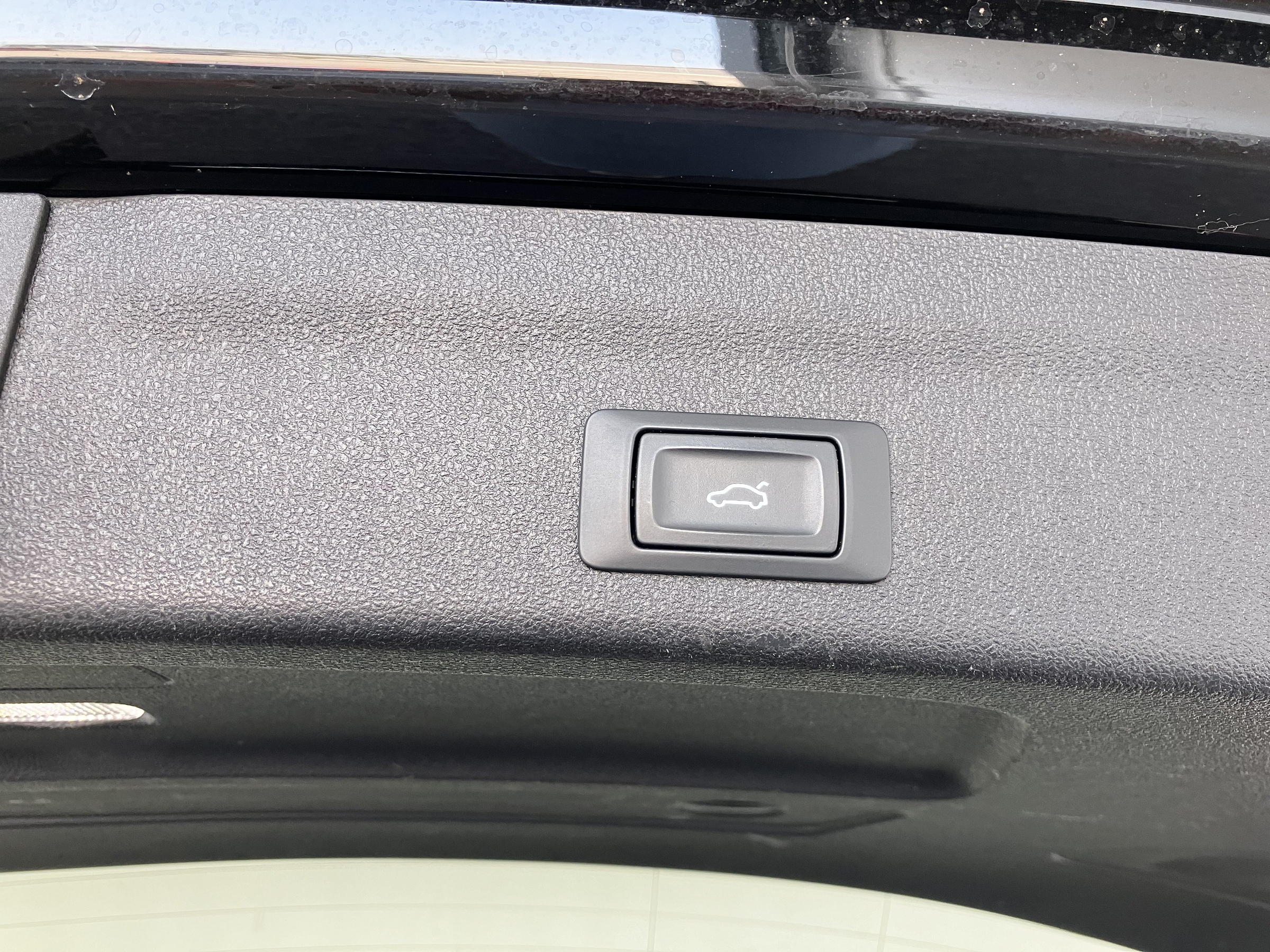 Audi A6 Avant 40 2.0 TDI quattro sport | Bild 17 von 31