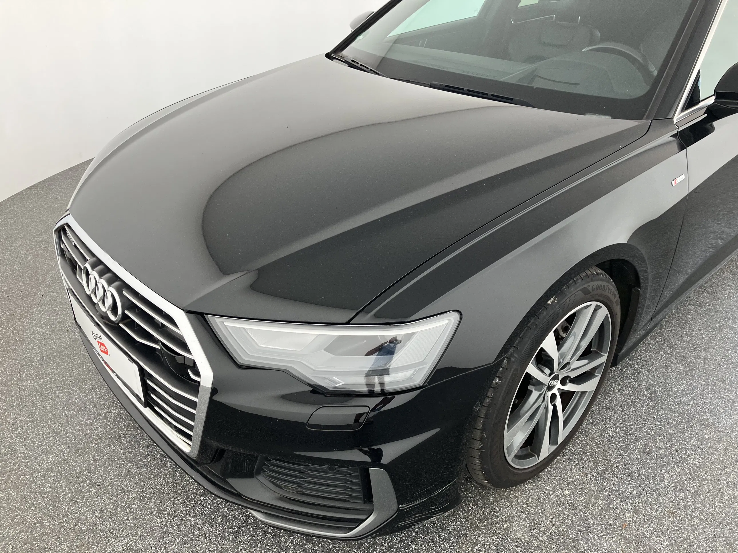 Audi A6 Avant 40 2.0 TDI quattro sport | Bild 20 von 31