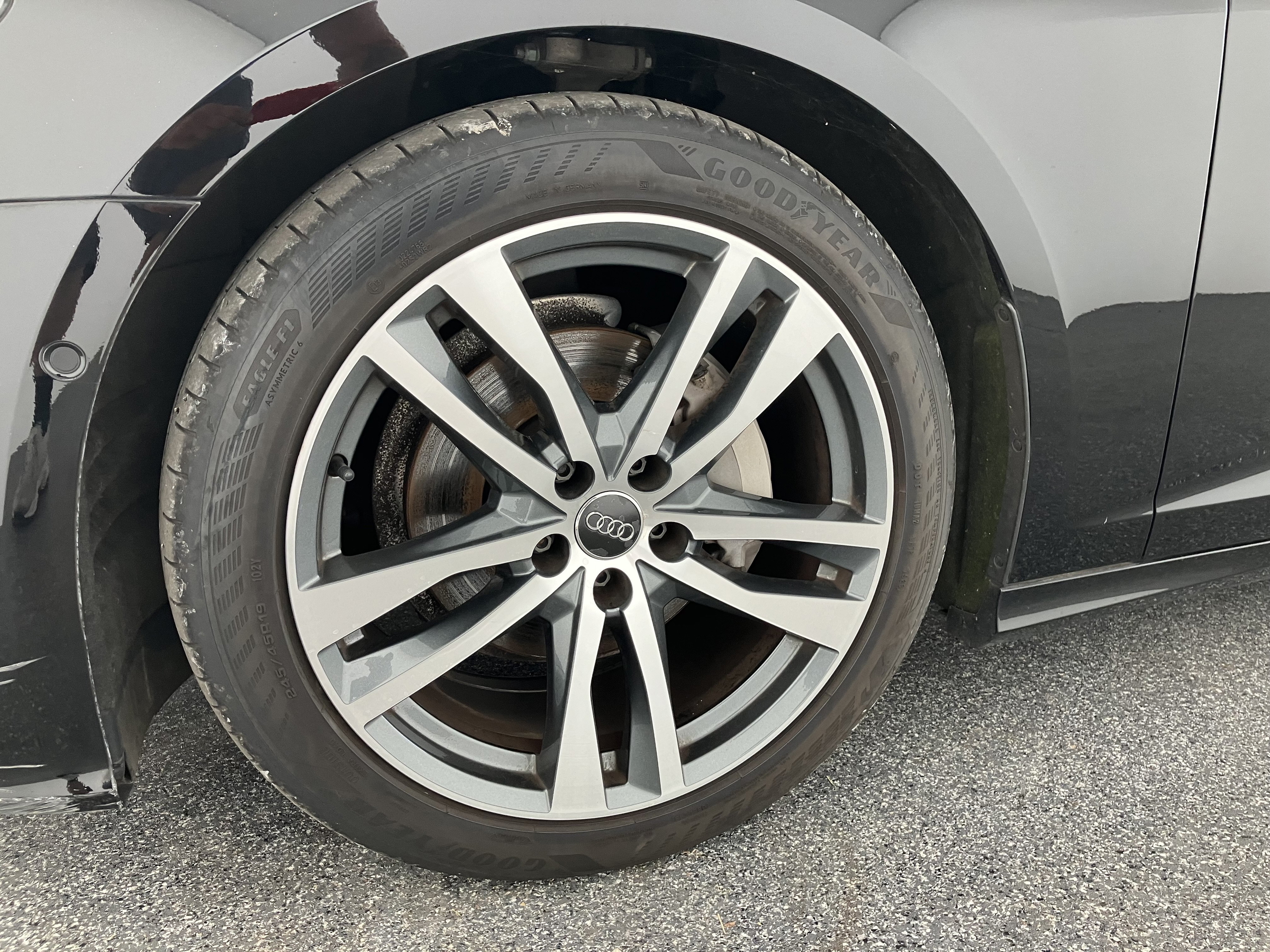 Audi A6 Avant 40 2.0 TDI quattro sport | Bild 21 von 31