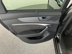 Audi A6 Avant 40 2.0 TDI quattro sport | Thumbnail 22 von 31