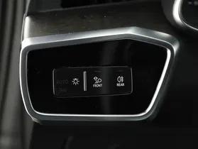 Audi A6 Avant 40 2.0 TDI quattro design | Thumbnail 17 von 23