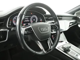 Audi A6 Avant 40 2.0 TDI quattro design | Thumbnail 16 von 28