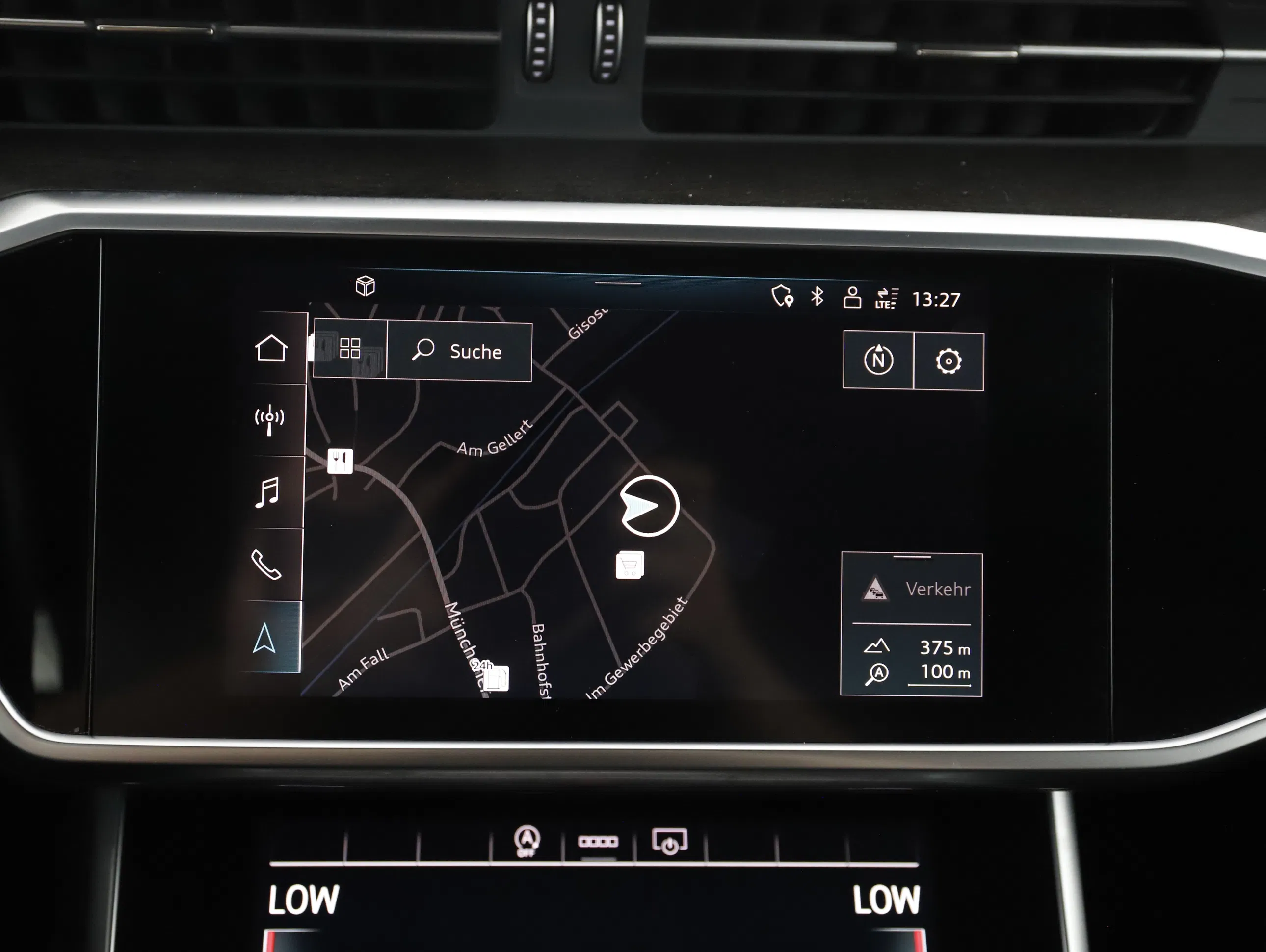 Audi A6 Avant 40 2.0 TDI quattro design | Bild 16 von 26