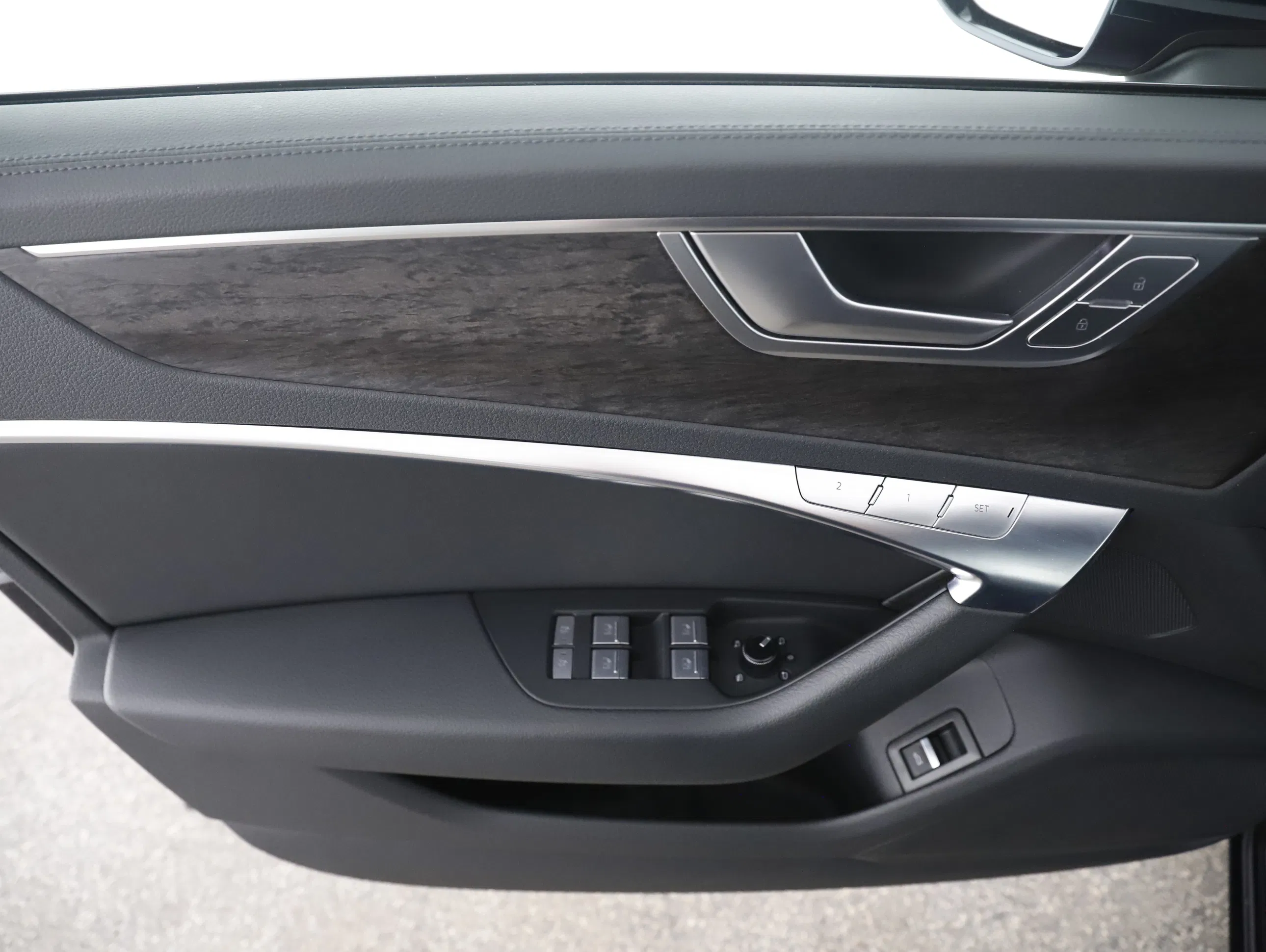 Audi A6 Avant 40 2.0 TDI quattro design | Bild 5 von 26