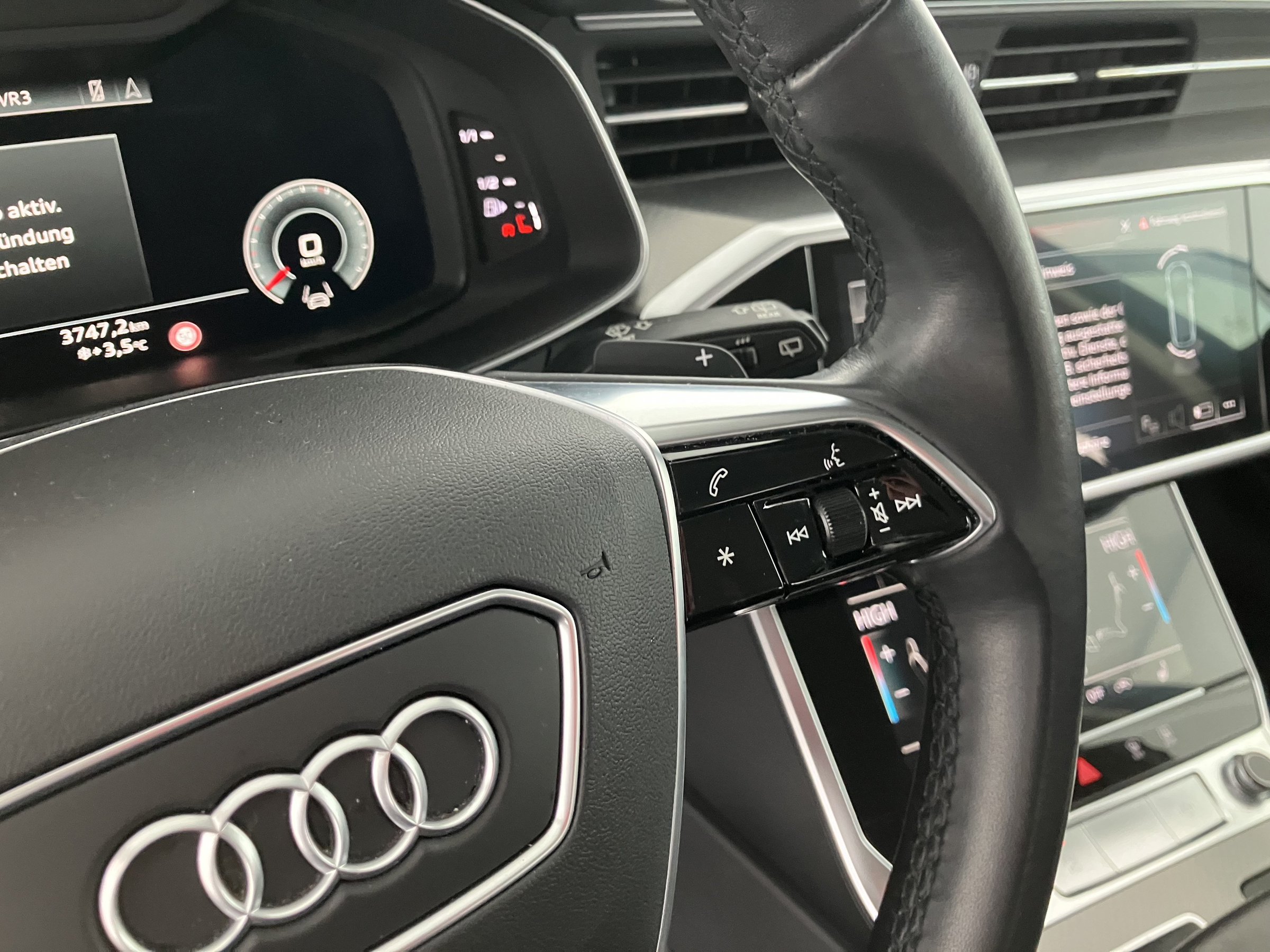 Audi A6 Avant 35 2.0 TDI sport | Bild 11 von 25