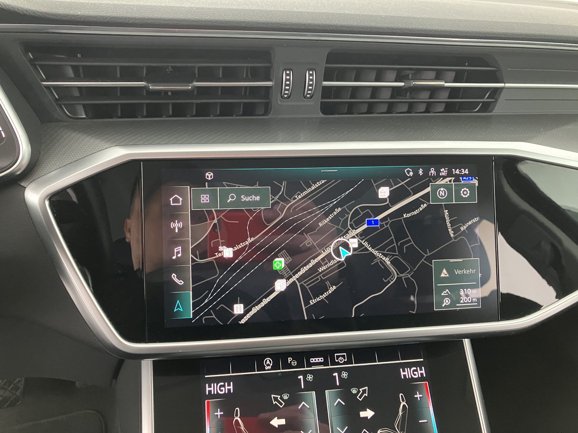 Audi A6 Avant 35 2.0 TDI sport | Bild 19 von 25