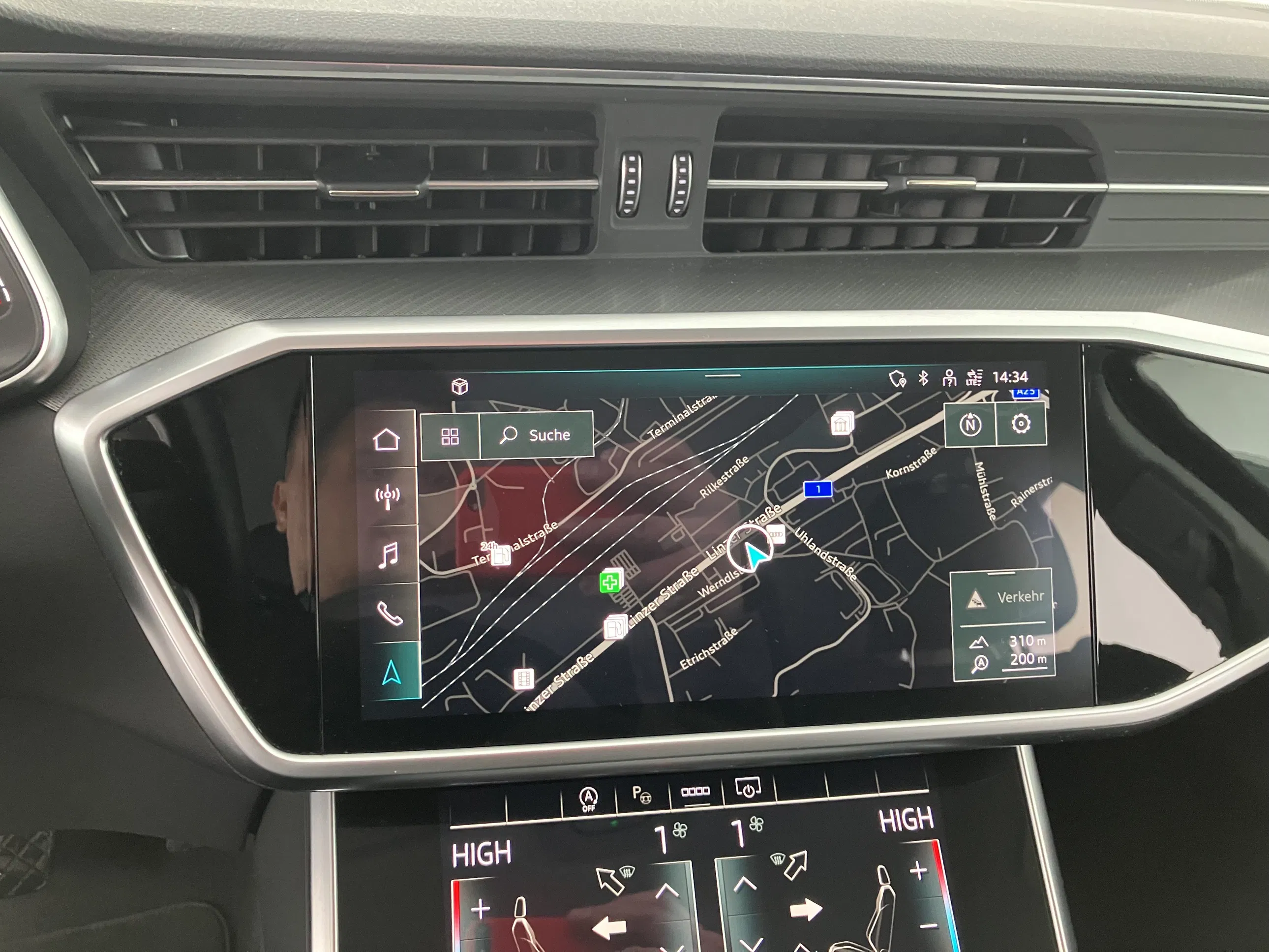 Audi A6 Avant 35 2.0 TDI sport | Bild 19 von 25