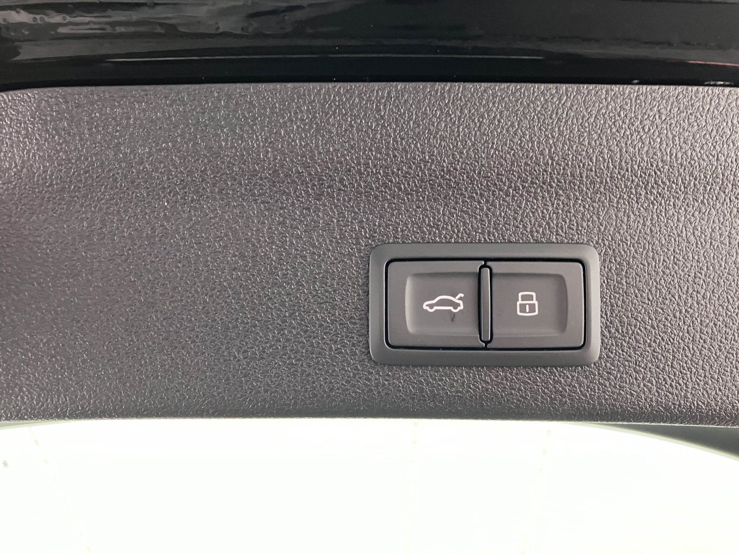 Audi A6 Avant 35 2.0 TDI sport | Bild 25 von 25