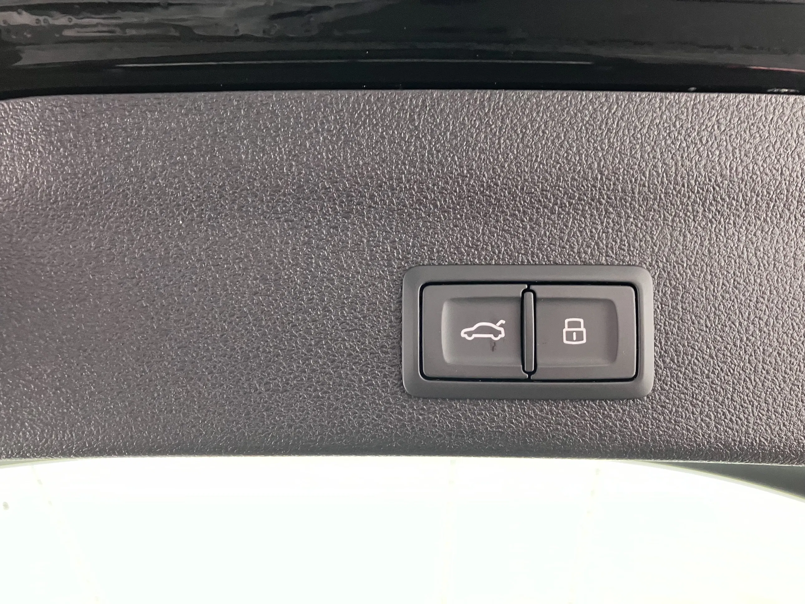 Audi A6 Avant 35 2.0 TDI sport | Bild 25 von 25