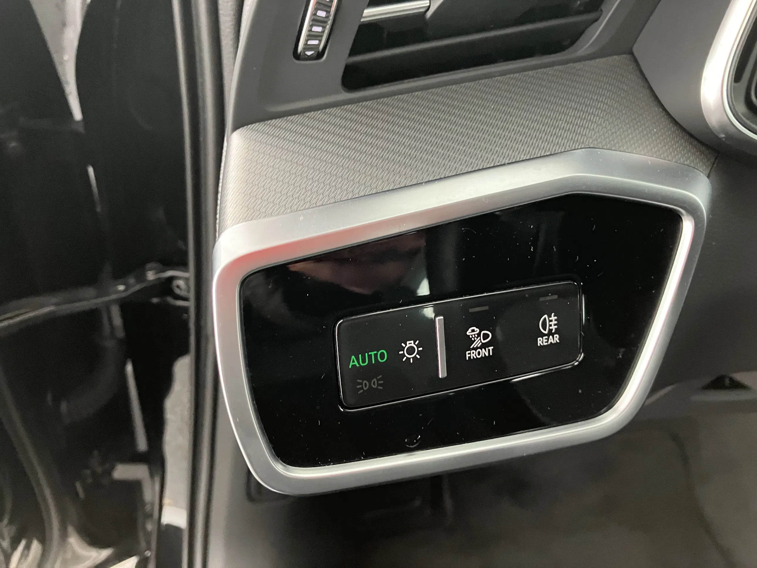 Audi A6 Avant 35 2.0 TDI sport | Bild 8 von 25