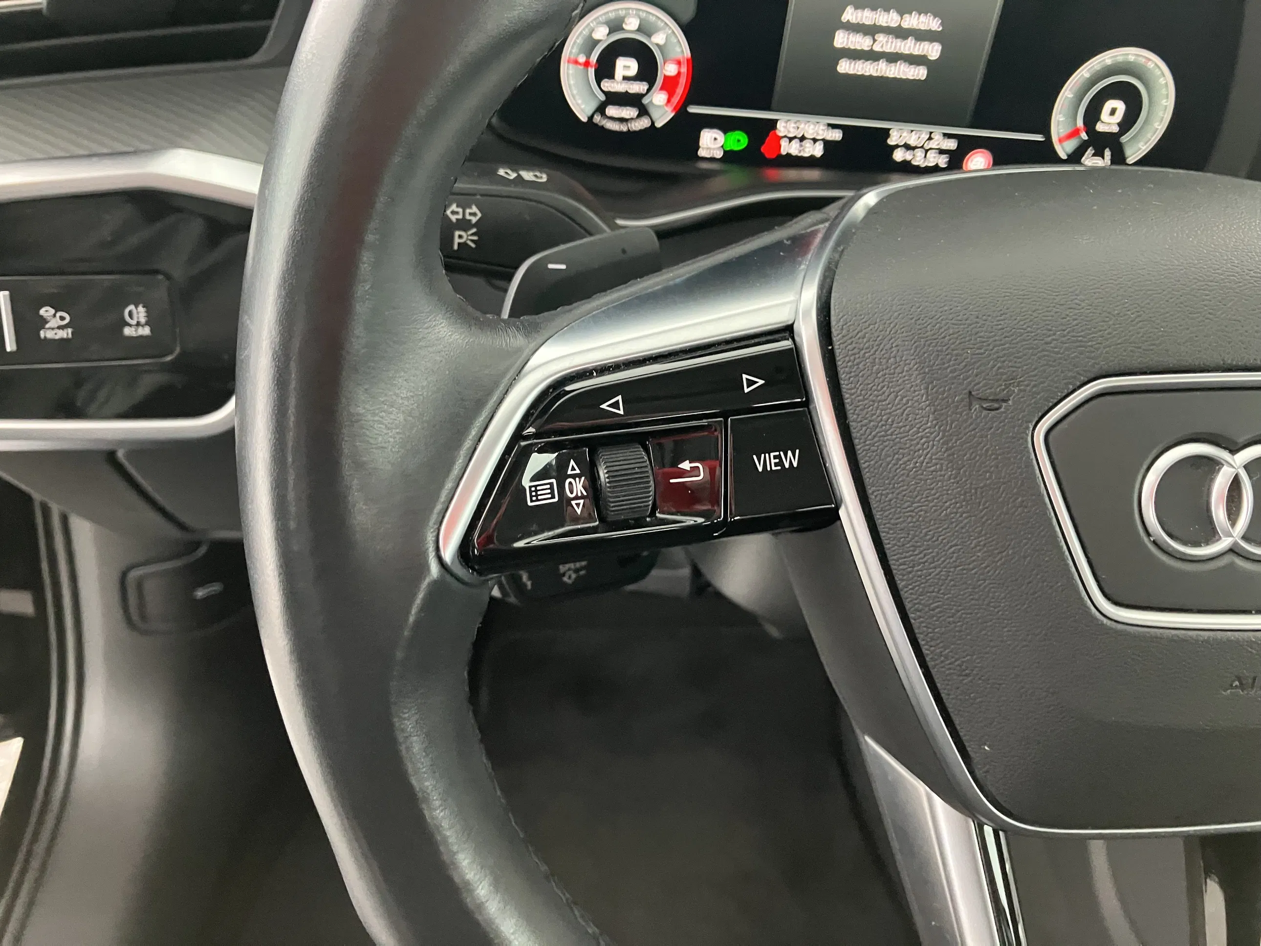 Audi A6 Avant 35 2.0 TDI sport | Bild 10 von 25