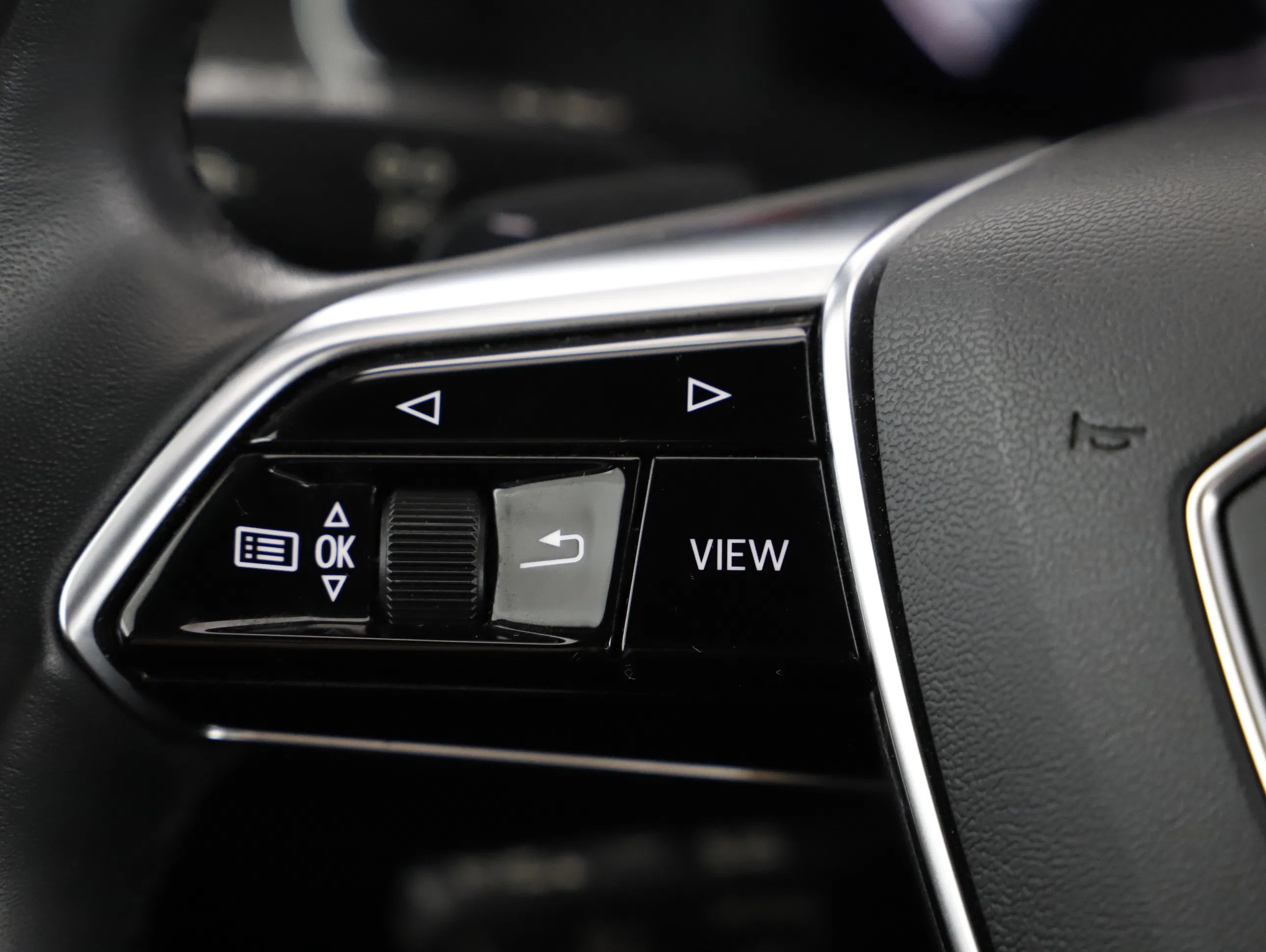 Audi A6 40 TDI design Aut. | Bild 10 von 23