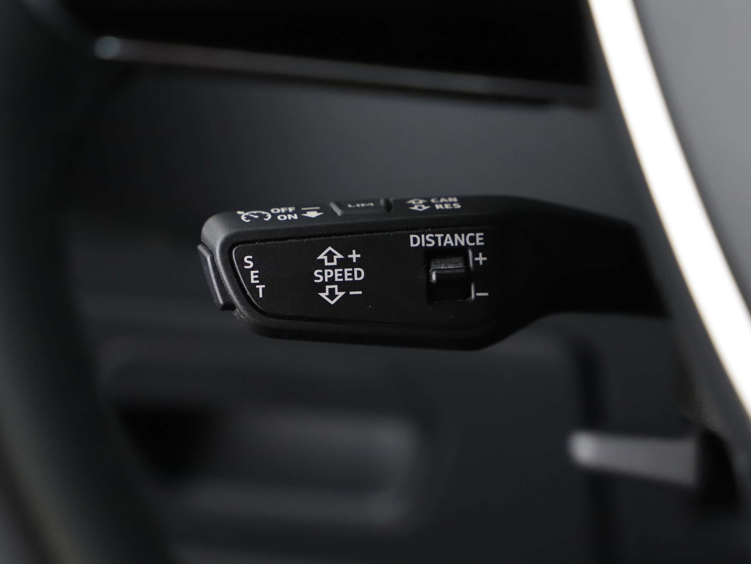 Audi A6 40 TDI design Aut. | Bild 7 von 23