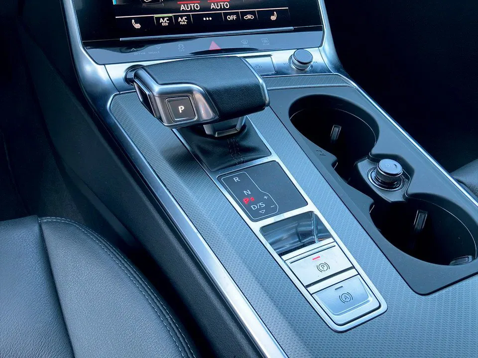 Audi A6 40 TDI design Aut. | Bild 17 von 28