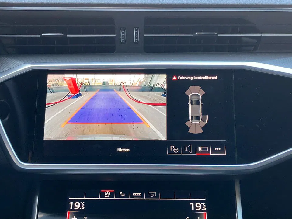 Audi A6 40 TDI design Aut. | Bild 15 von 28