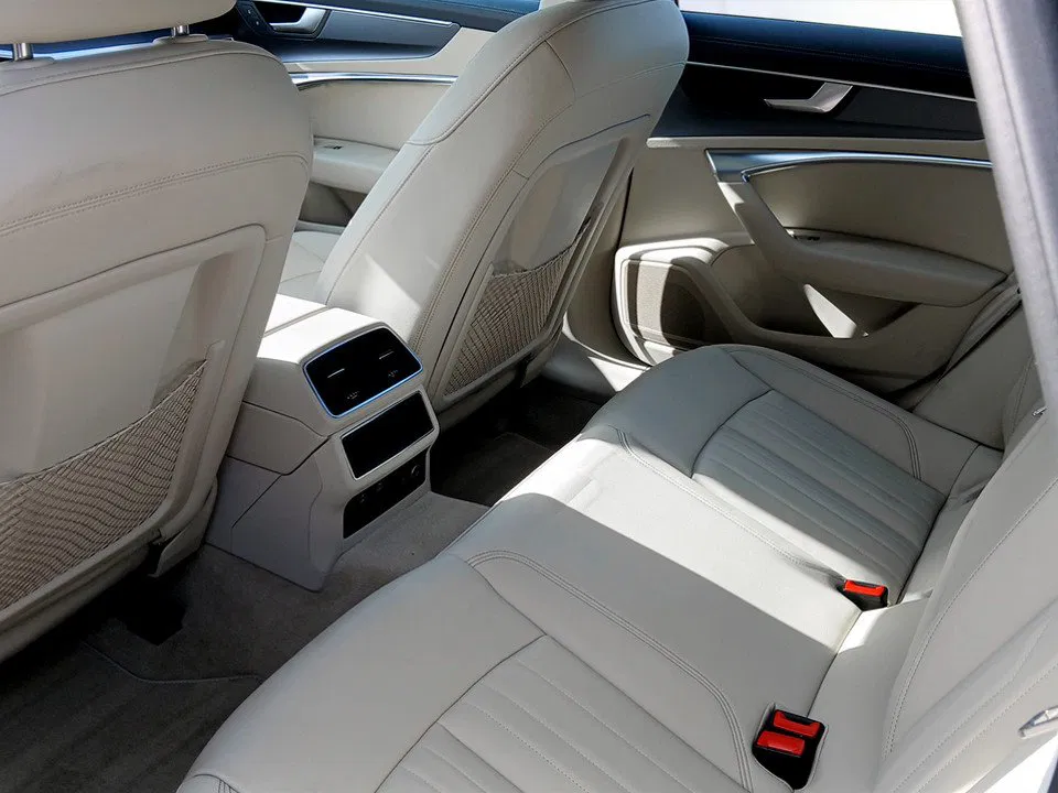 Audi A6 Avant 35 2.0 TDI | Bild 18 von 22