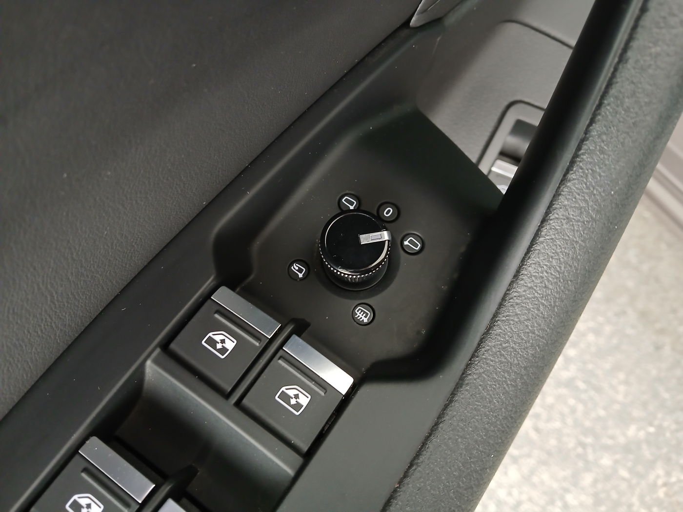 Audi A6 Avant 35 2.0 TDI sport | Bild 6 von 26