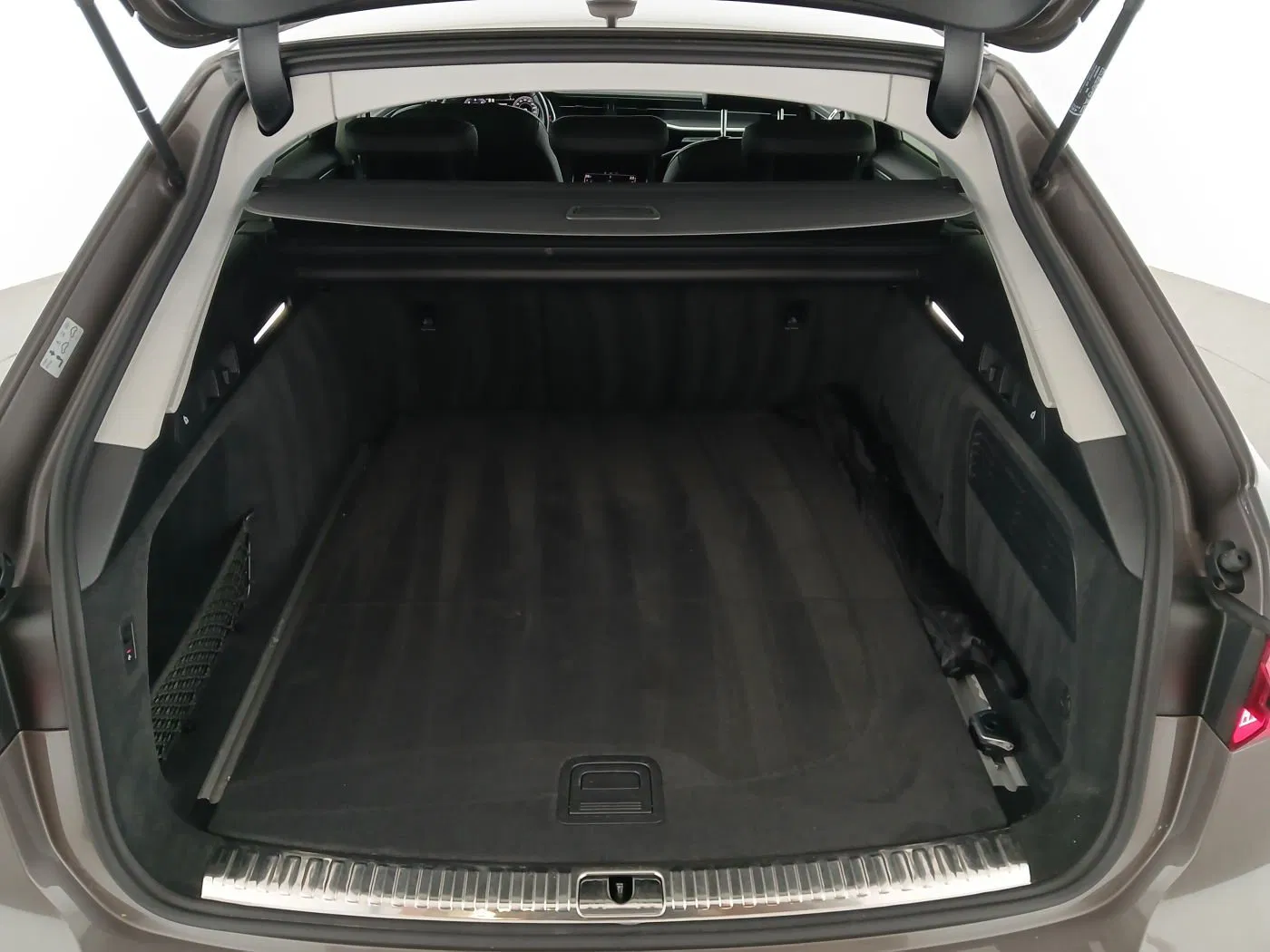 Audi A6 Avant 35 2.0 TDI sport | Bild 10 von 26