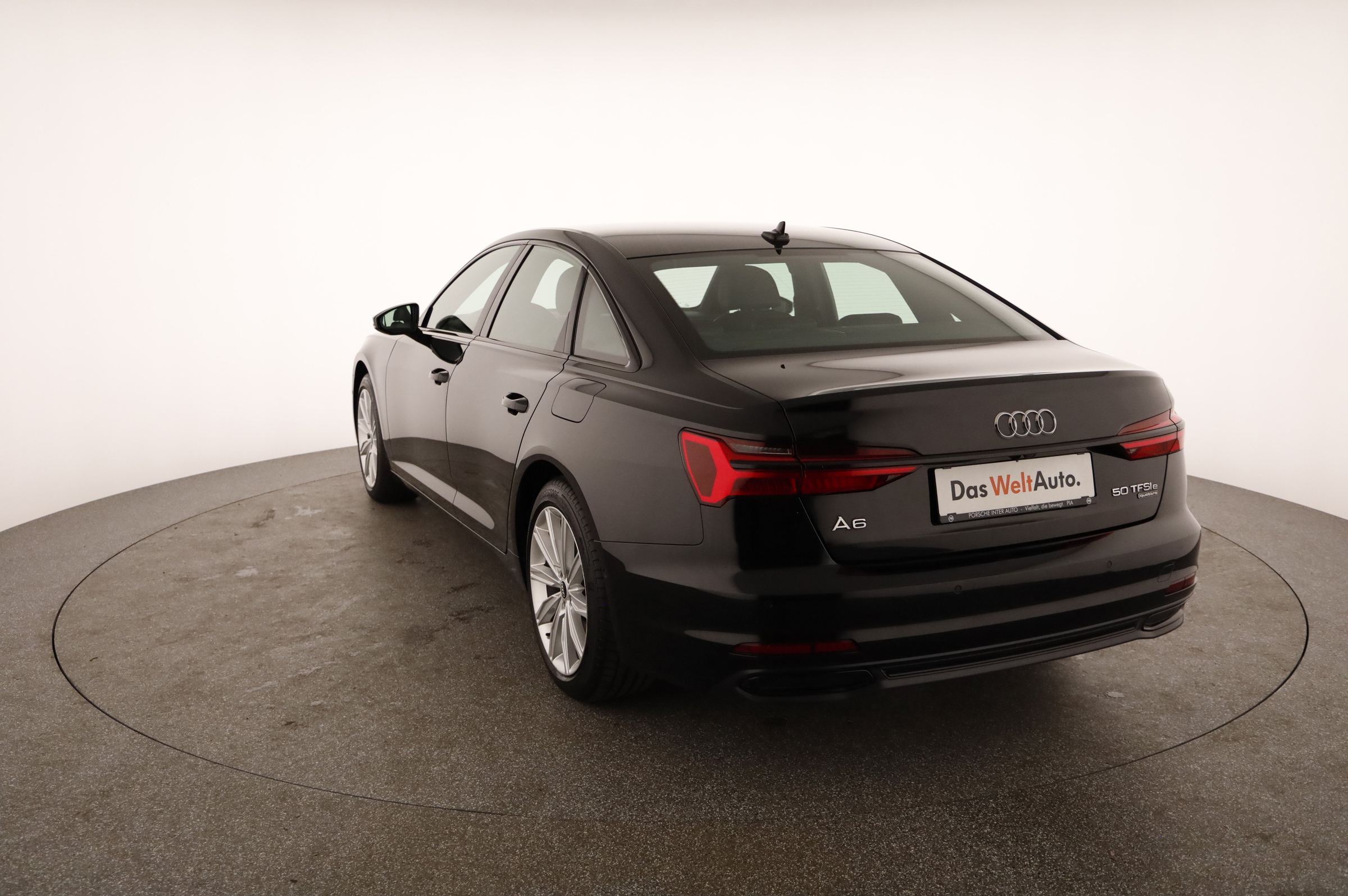 Audi A6 50 2.0 TFSI e quattro design | Bild 12 von 31