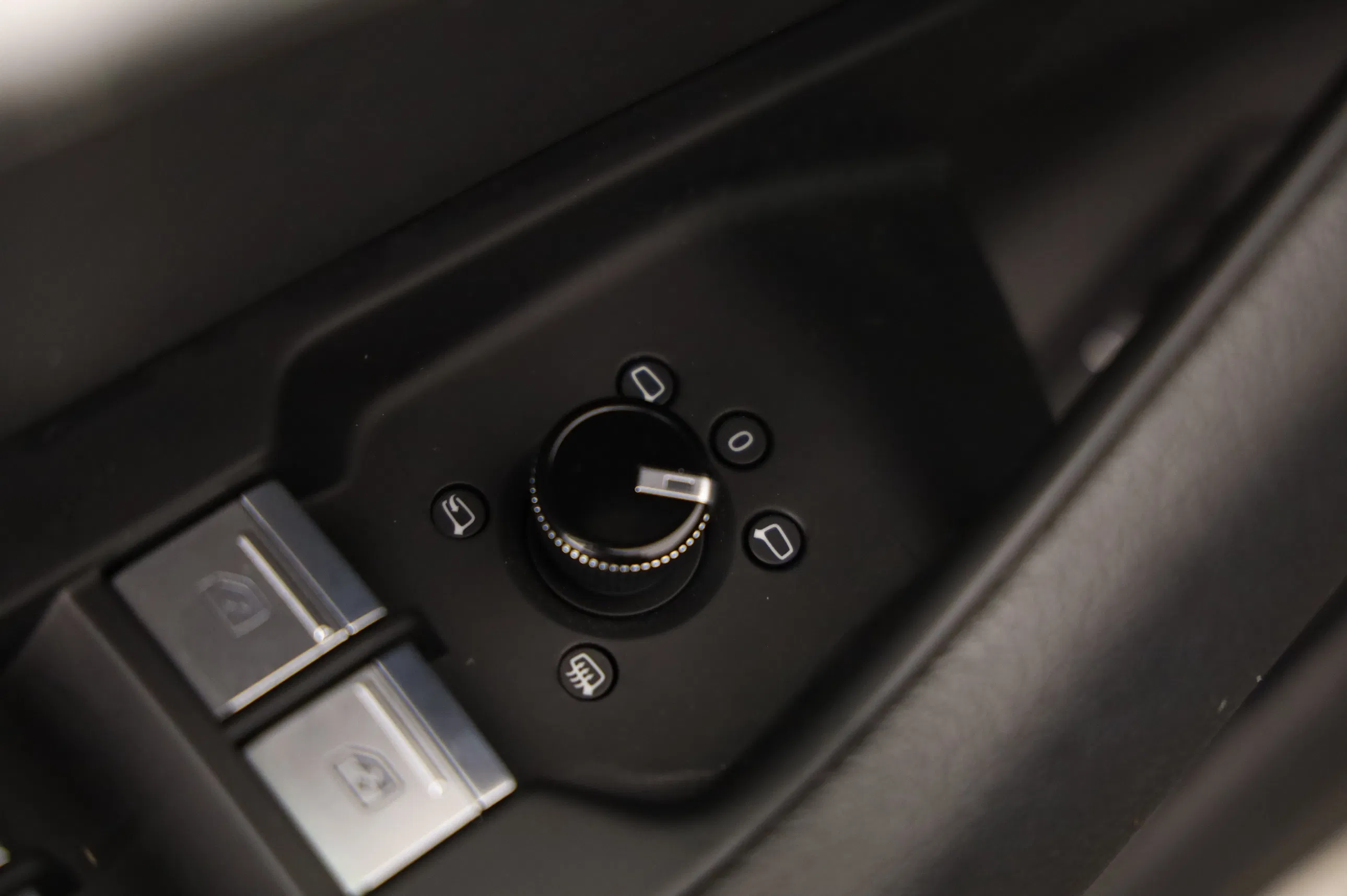 Audi A6 50 2.0 TFSI e quattro design | Bild 14 von 31