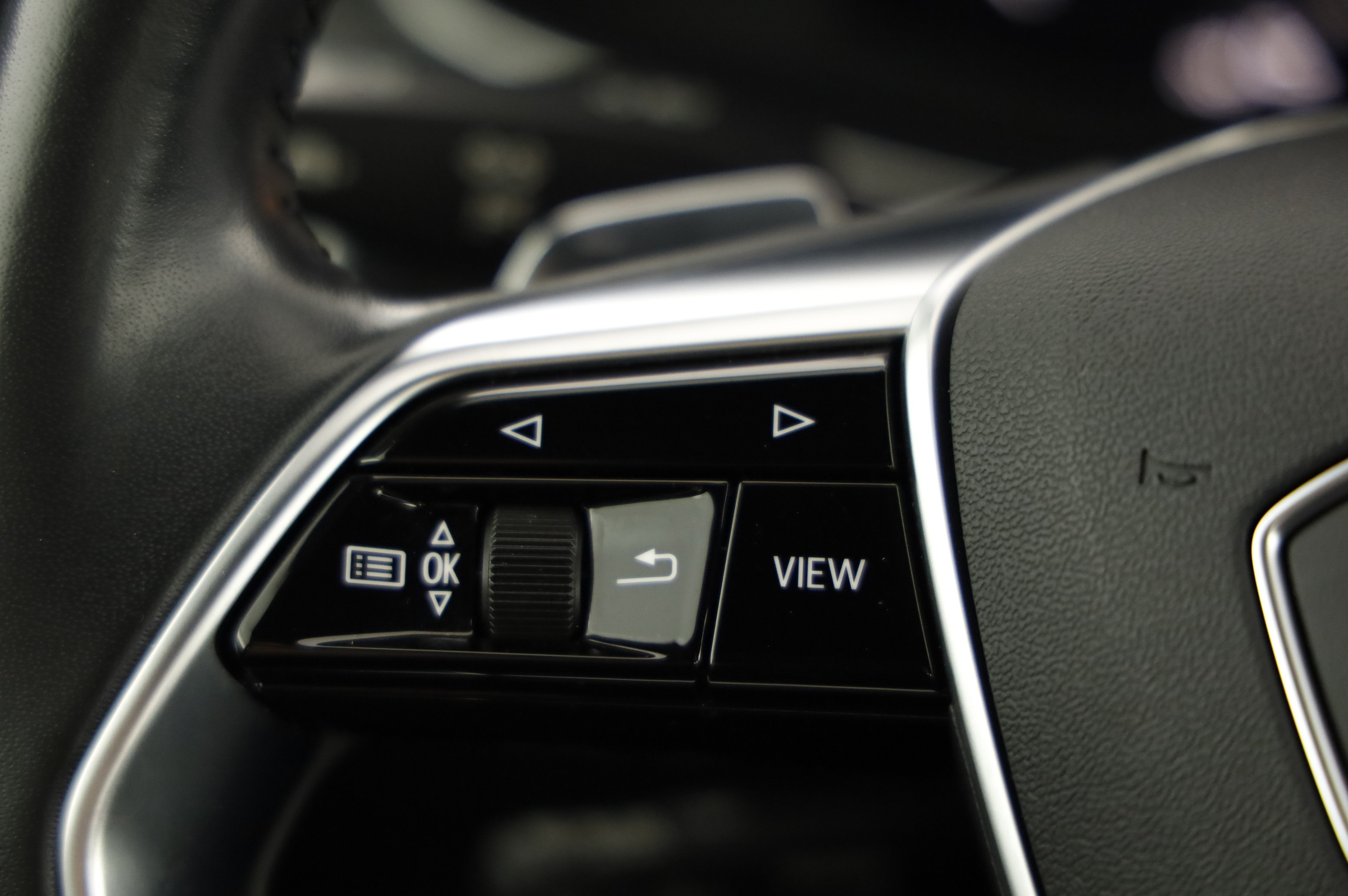 Audi A6 50 2.0 TFSI e quattro design | Bild 20 von 31