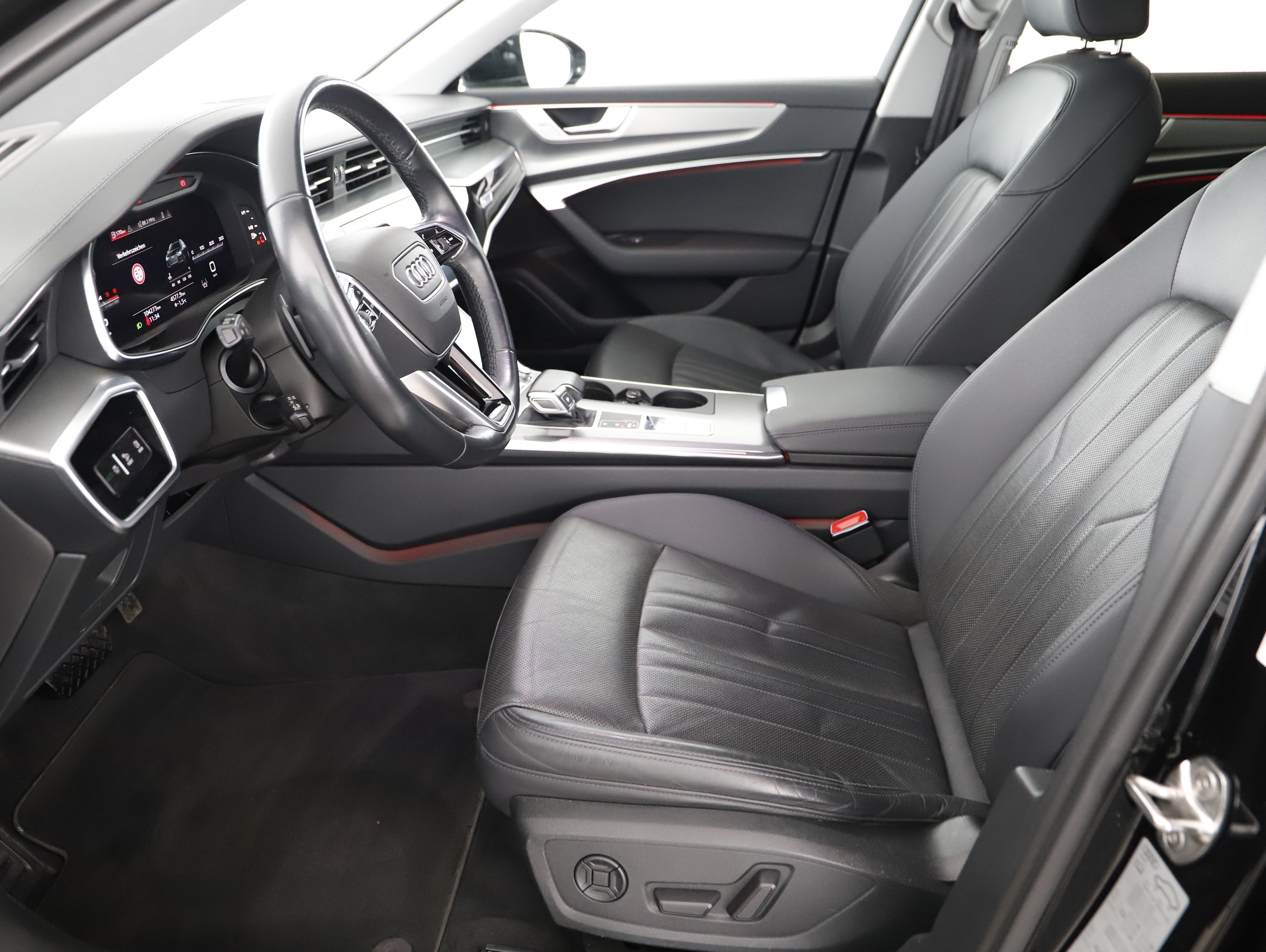 Bild eines Audi A6 Avant 40 2.0 TDI design