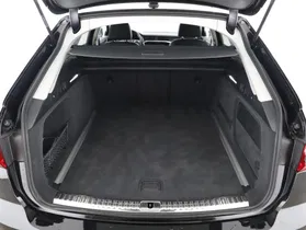 Audi A6 Avant 40 2.0 TDI design | Thumbnail 17 von 23