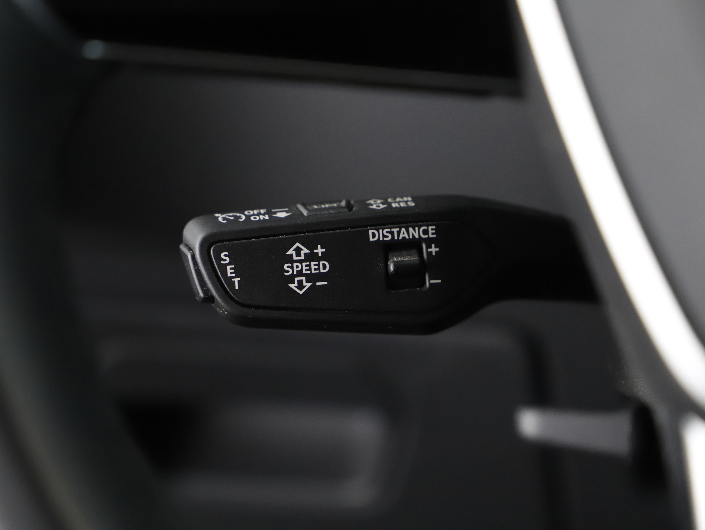 Audi A6 Avant 35 2.0 TDI design | Bild 6 von 22