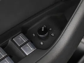 Audi A6 Avant 35 2.0 TDI design | Thumbnail 4 von 22