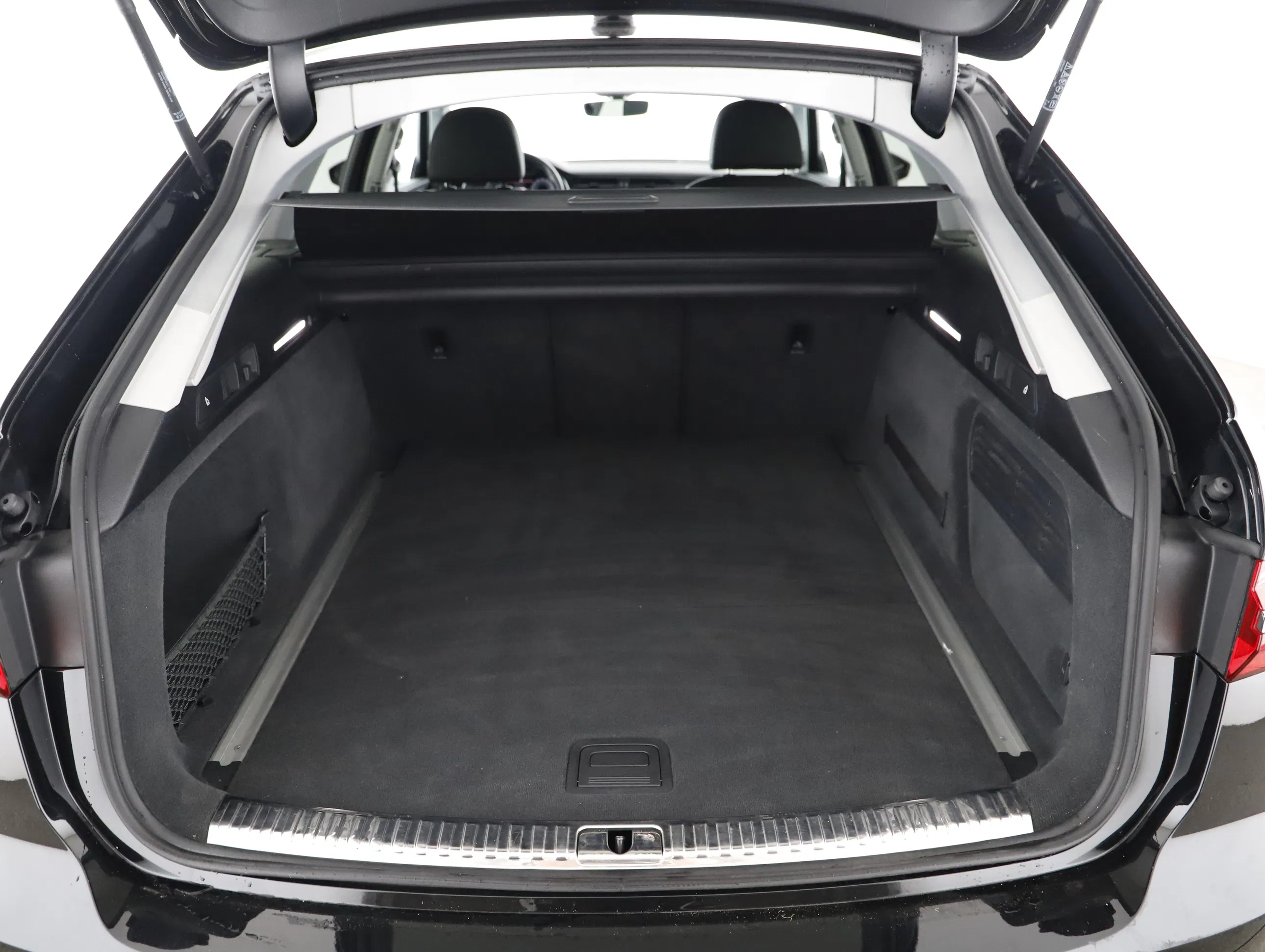 Audi A6 Avant 35 2.0 TDI design | Bild 19 von 22