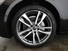 Audi A6 Avant 35 2.0 TDI design | Thumbnail 22 von 22