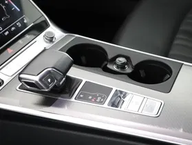 Audi A6 Avant 35 2.0 TDI design | Thumbnail 13 von 22