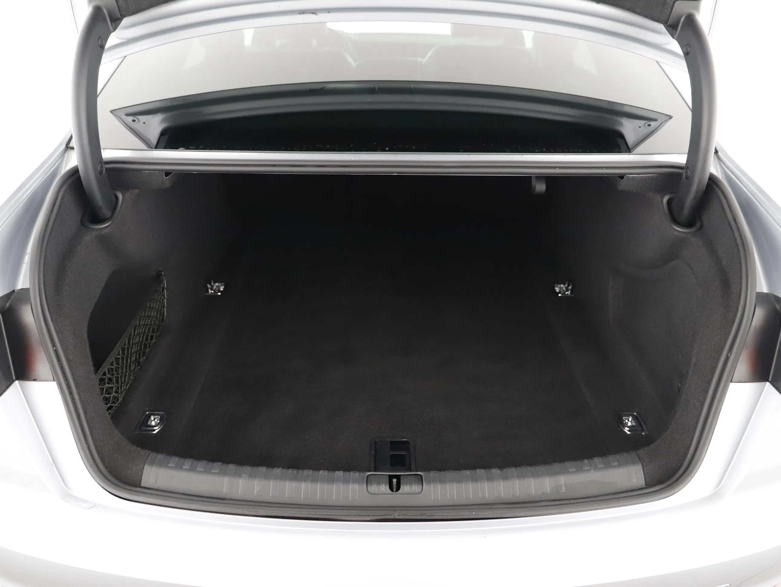 Audi A6 40 2.0 TDI quattro sport | Bild 25 von 27