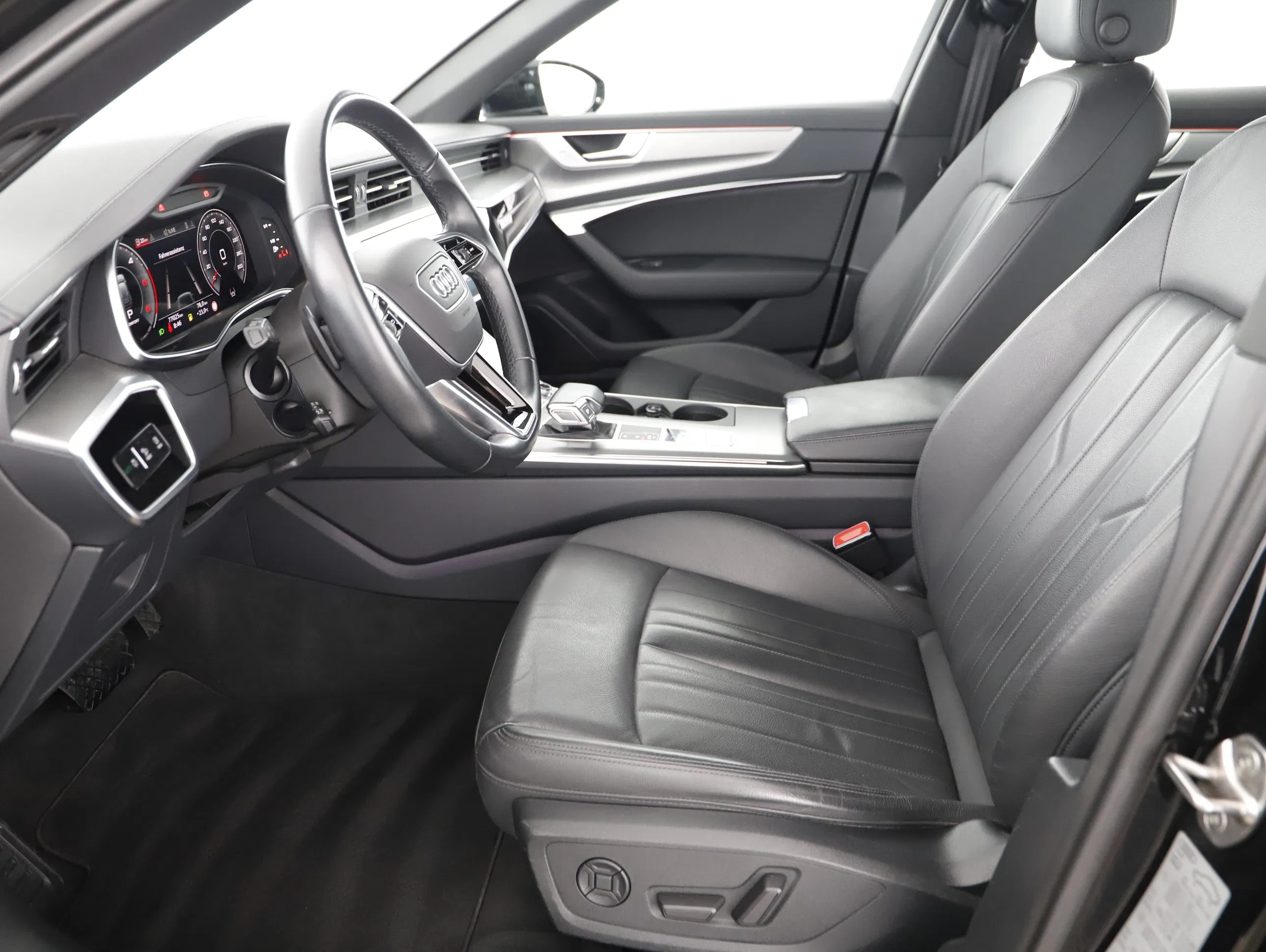 Audi A6 Avant 40 2.0 TDI quattro design | Bild 1 von 23