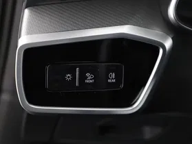 Audi A6 Avant 40 2.0 TDI quattro design | Thumbnail 14 von 23