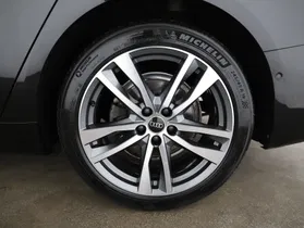 Audi A6 Avant 40 2.0 TDI quattro design | Thumbnail 22 von 23