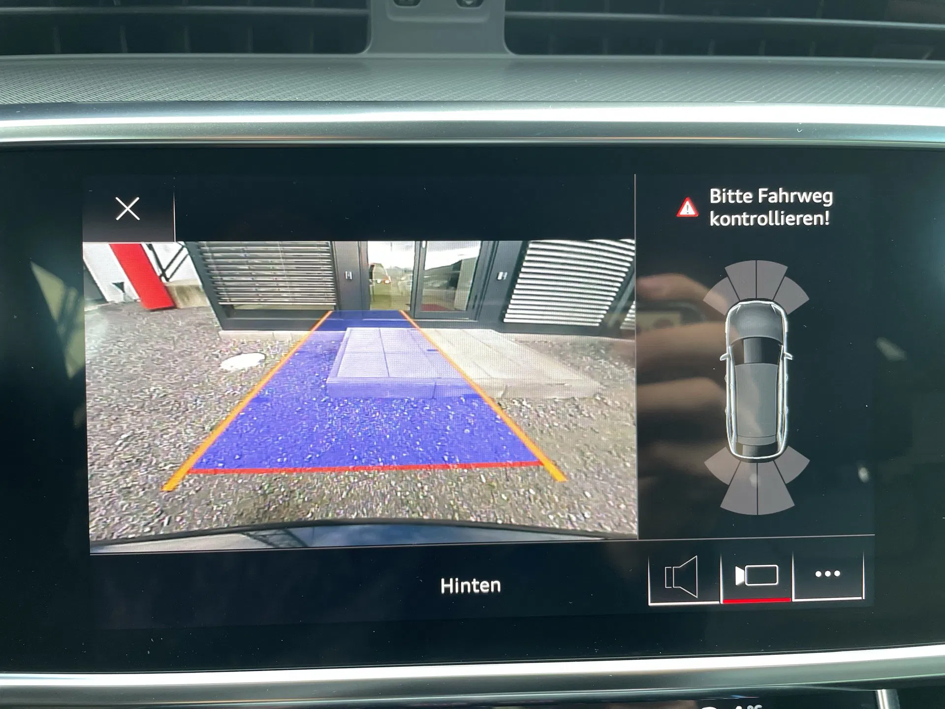 Audi A6 Avant 40 2.0 TDI sport | Bild 20 von 29