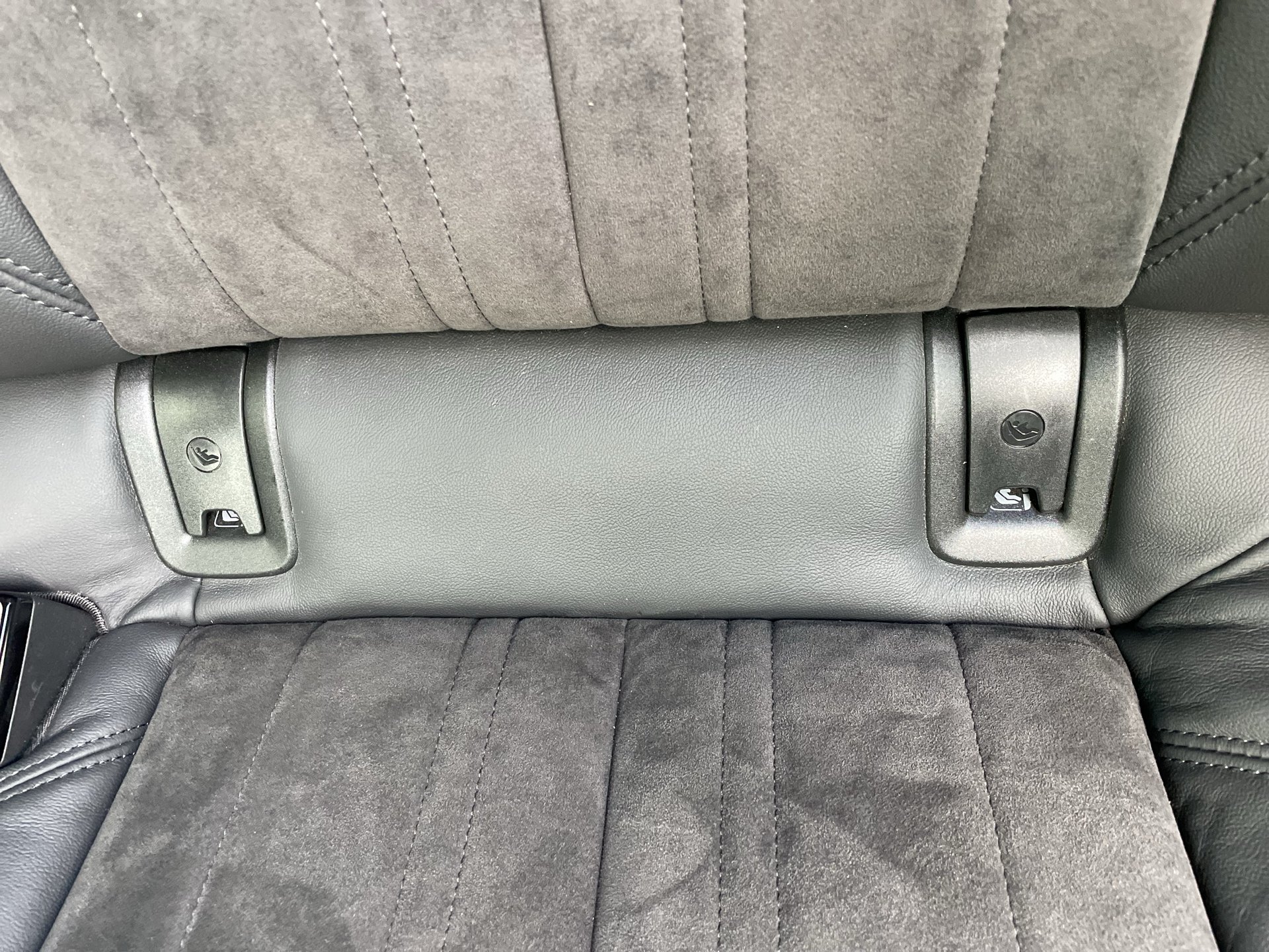 Audi A6 Avant 40 2.0 TDI sport | Bild 24 von 29