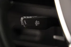 Audi A6 Avant 45 3.0 TDI quattro sport | Thumbnail 13 von 31