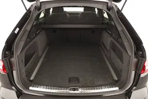 Audi A6 Avant 45 3.0 TDI quattro sport | Thumbnail 21 von 31