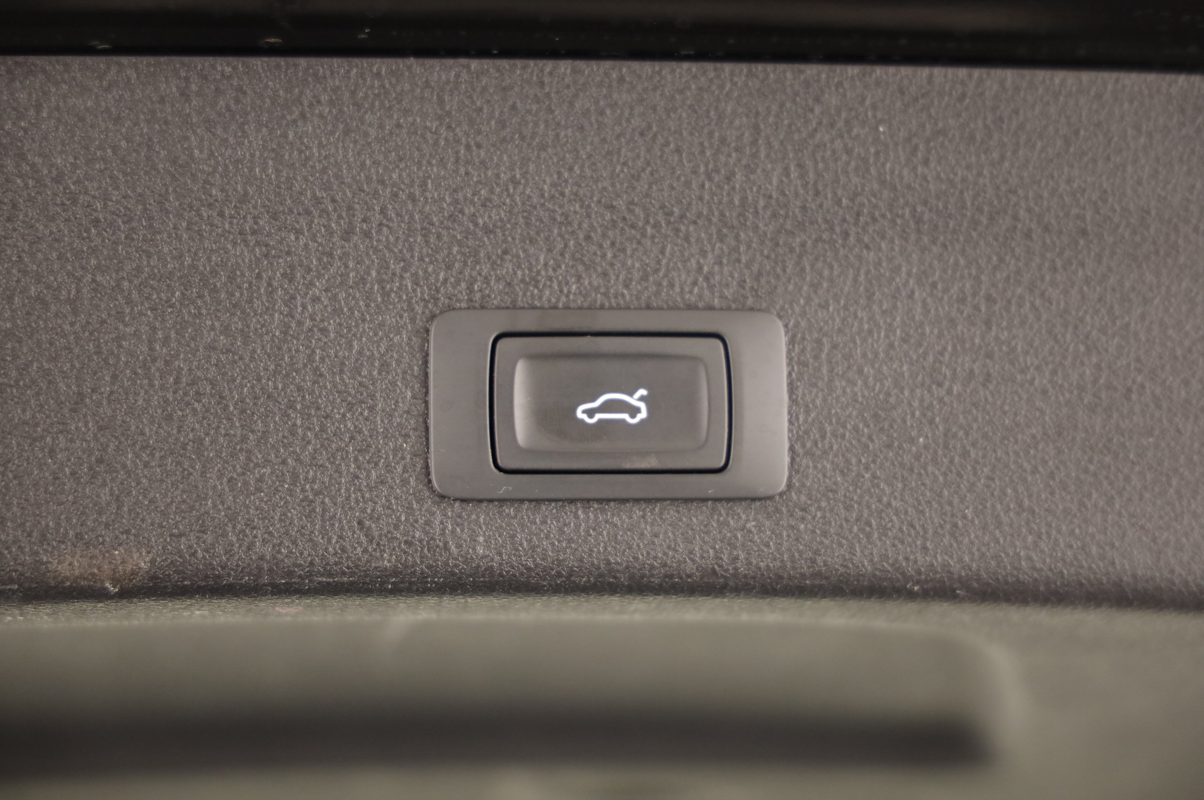 Audi A6 Avant 45 3.0 TDI quattro sport | Bild 22 von 31