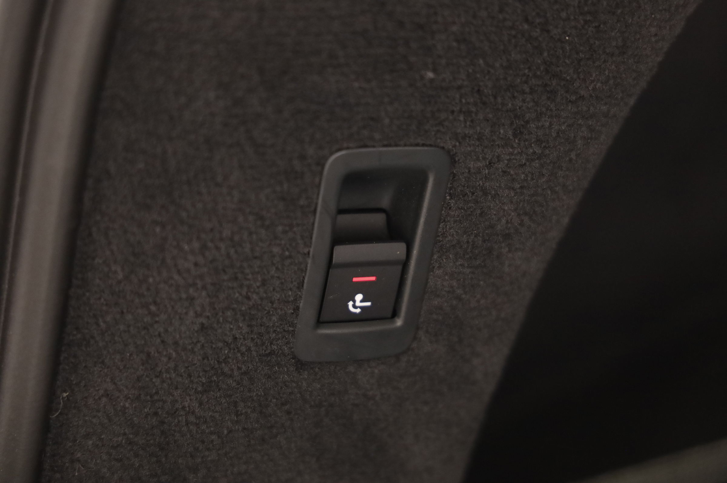 Audi A6 Avant 45 3.0 TDI quattro sport | Bild 23 von 31