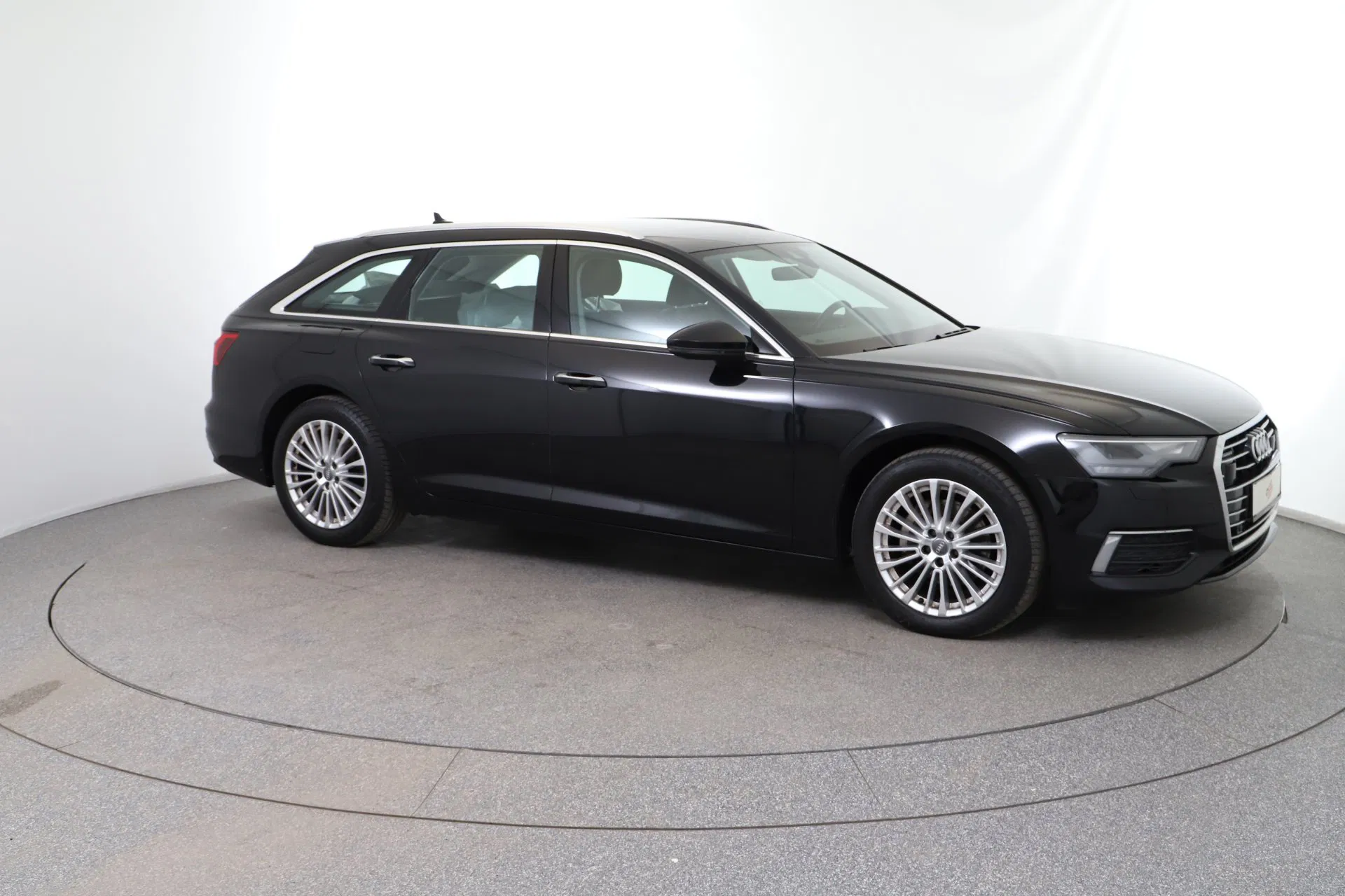 Audi A6 Avant 40 TDI quattro | Bild 8 von 28