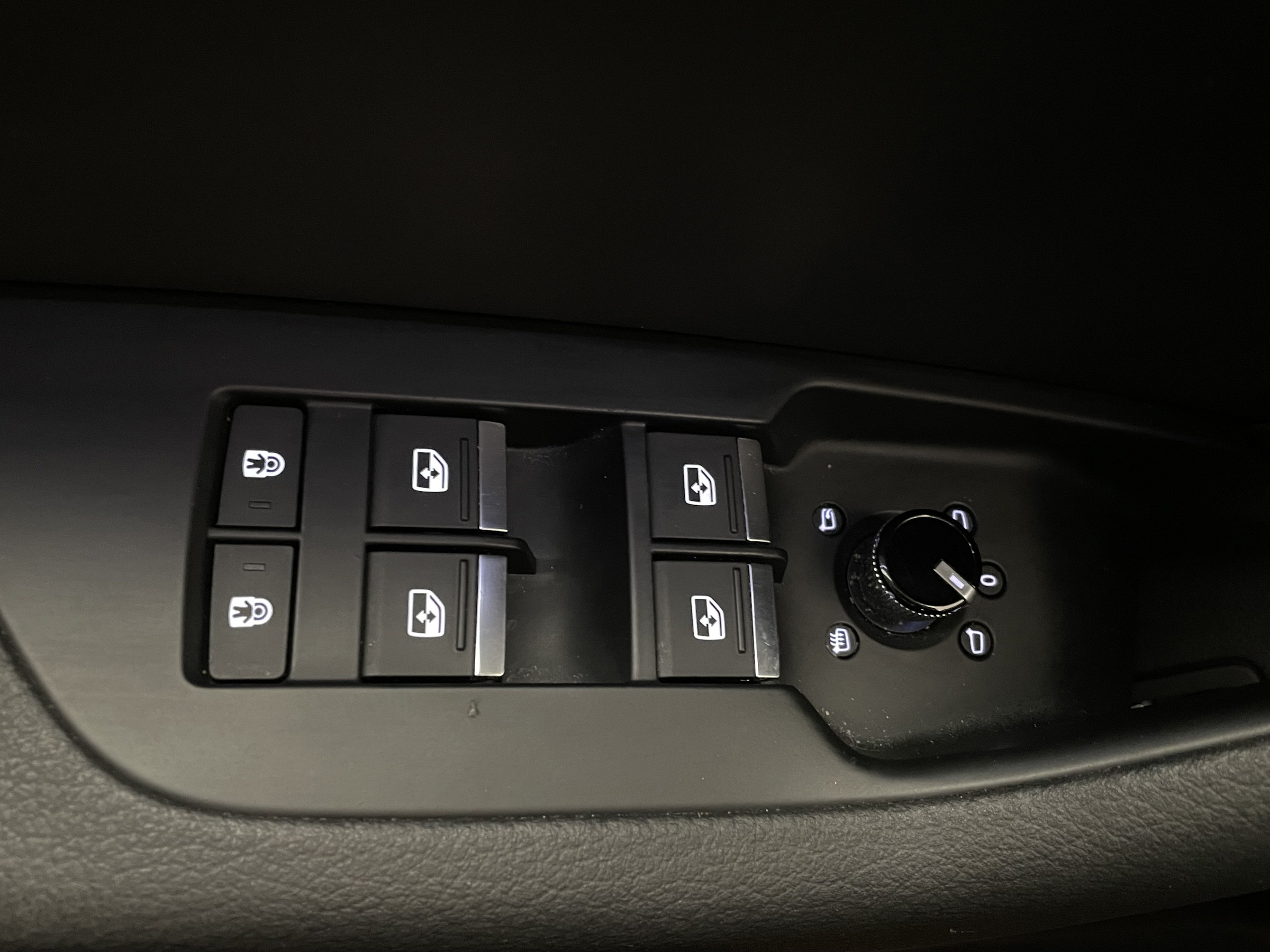 Audi A6 Avant 40 TDI quattro | Bild 10 von 28