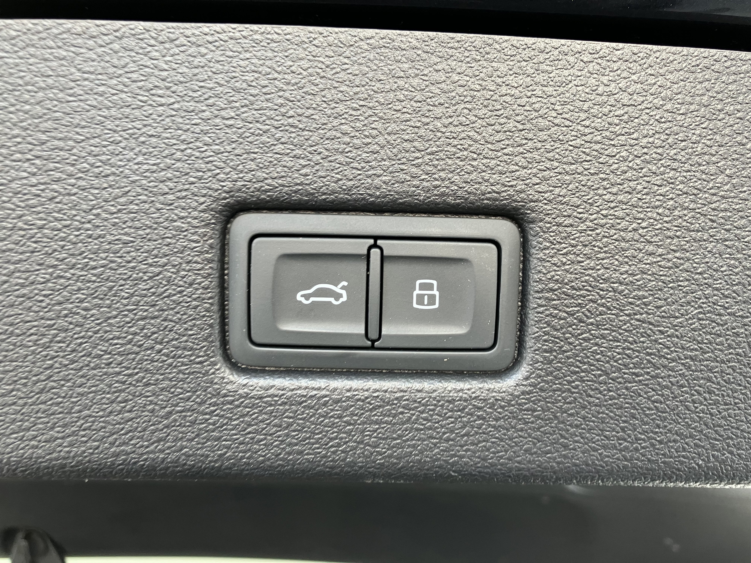 Audi A7 Sportback 40 2.0 TDI | Bild 17 von 31