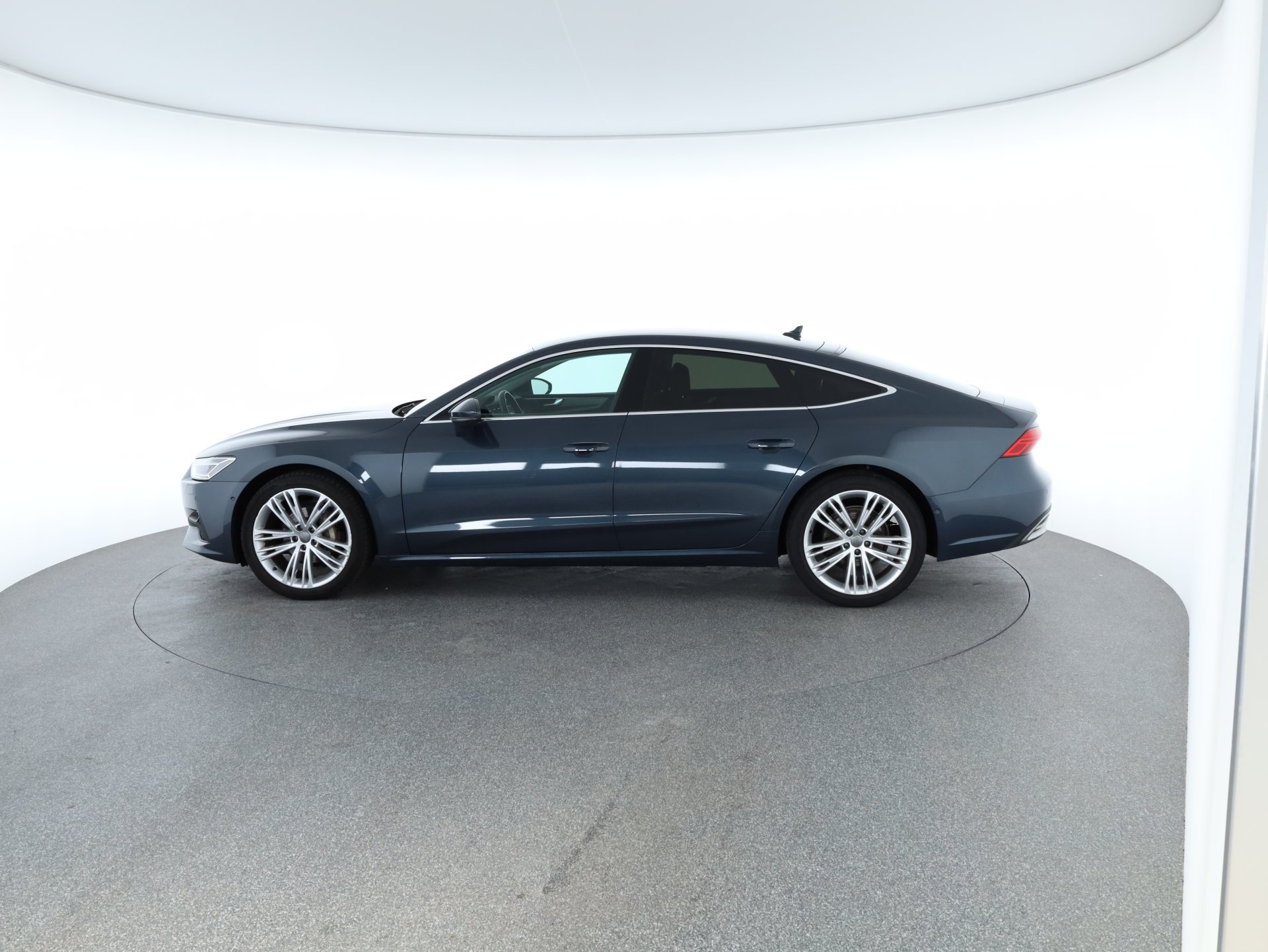 Audi A7 Sportback 40 2.0 TDI | Bild 29 von 31
