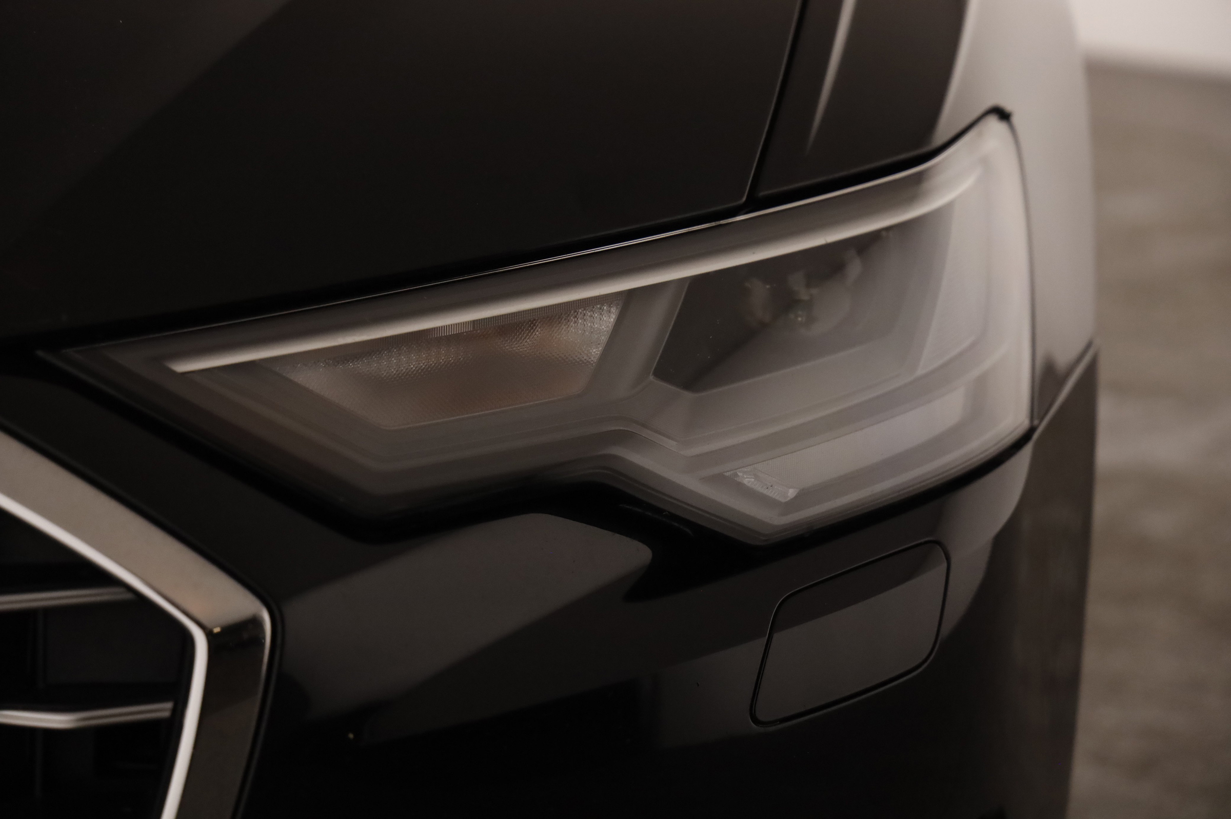 Audi A6 Avant 40 2.0 TDI sport | Bild 4 von 26