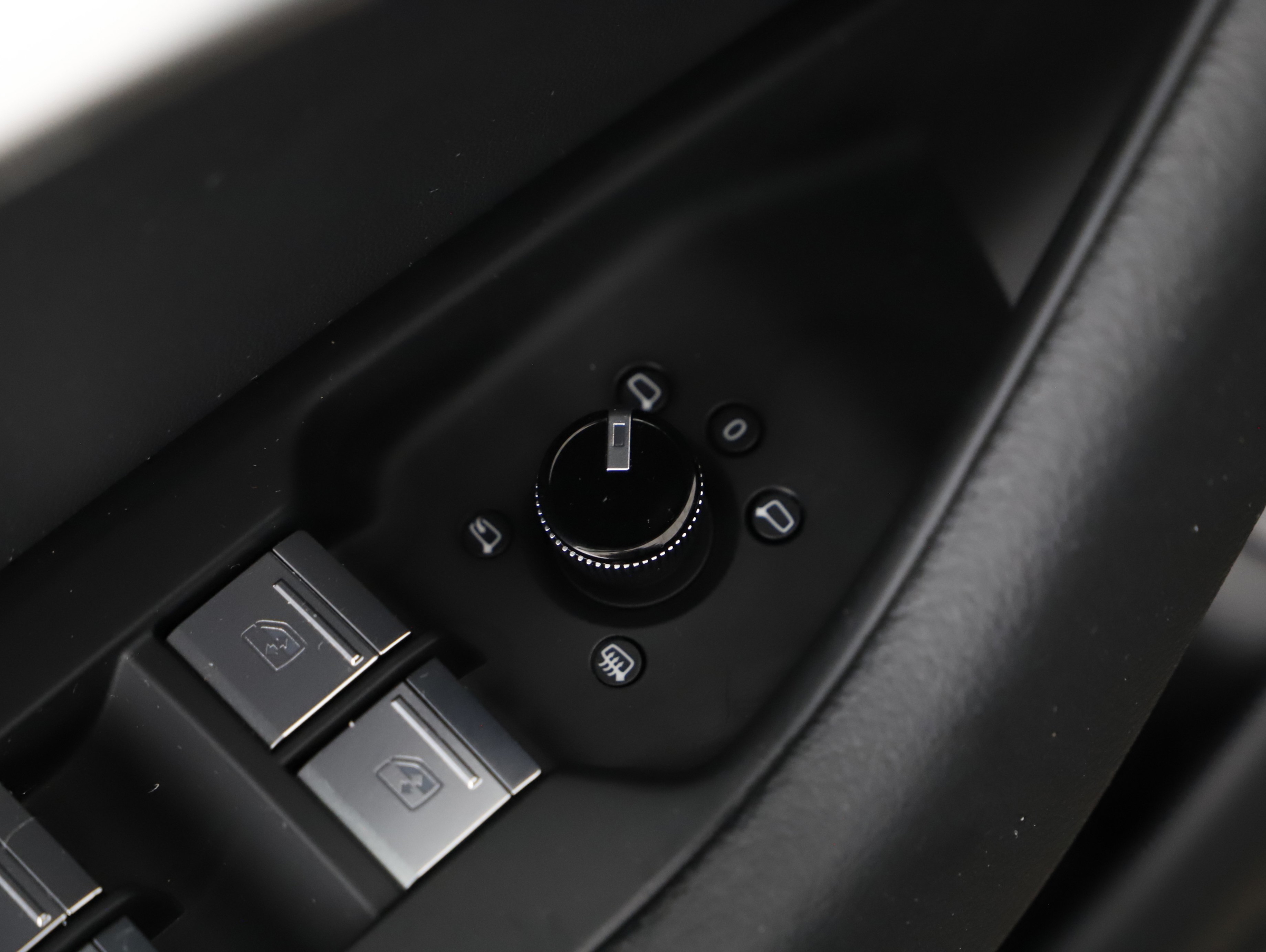 Audi A6 Avant 40 2.0 TDI quattro sport | Bild 16 von 23